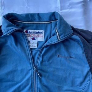 90’s Sporty Champion cozy sweater